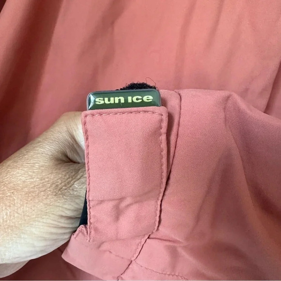 Sunice Tornado Half Zip Pullover - Picture 3 of 7